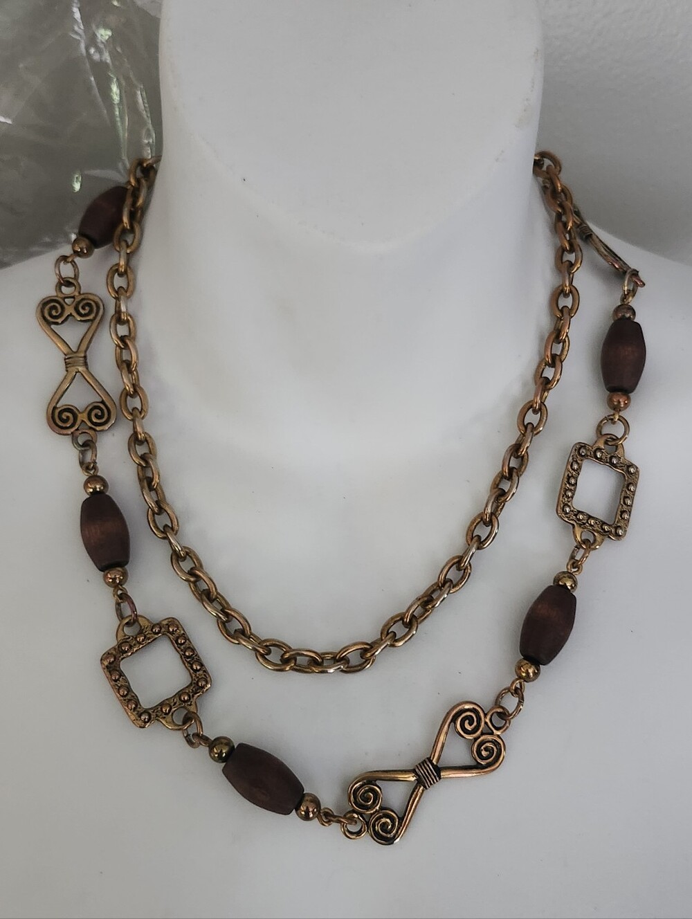 New York Studio Sautoir Necklace/Belt Gold Tone Fiigree Links & Wooden Beads